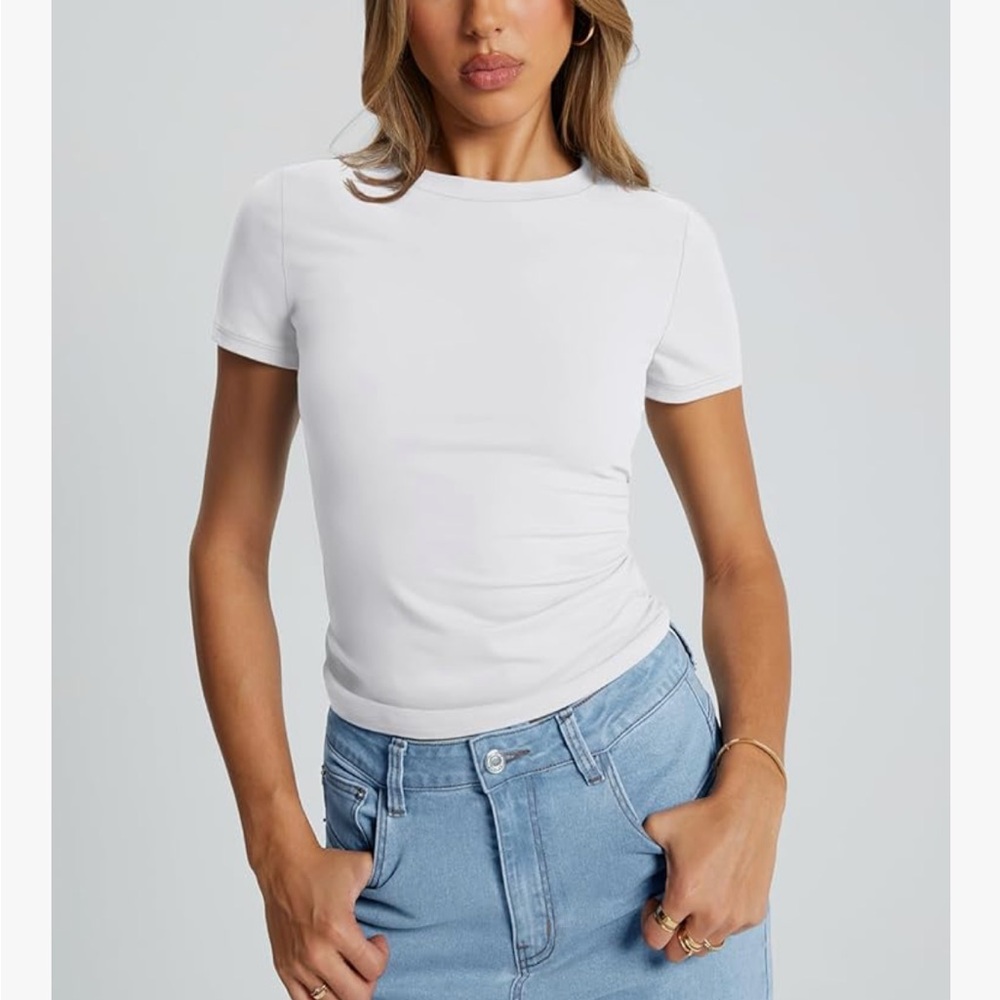 Trendy Queen short sleeve scoop neck white top small - Picture 2 of 10